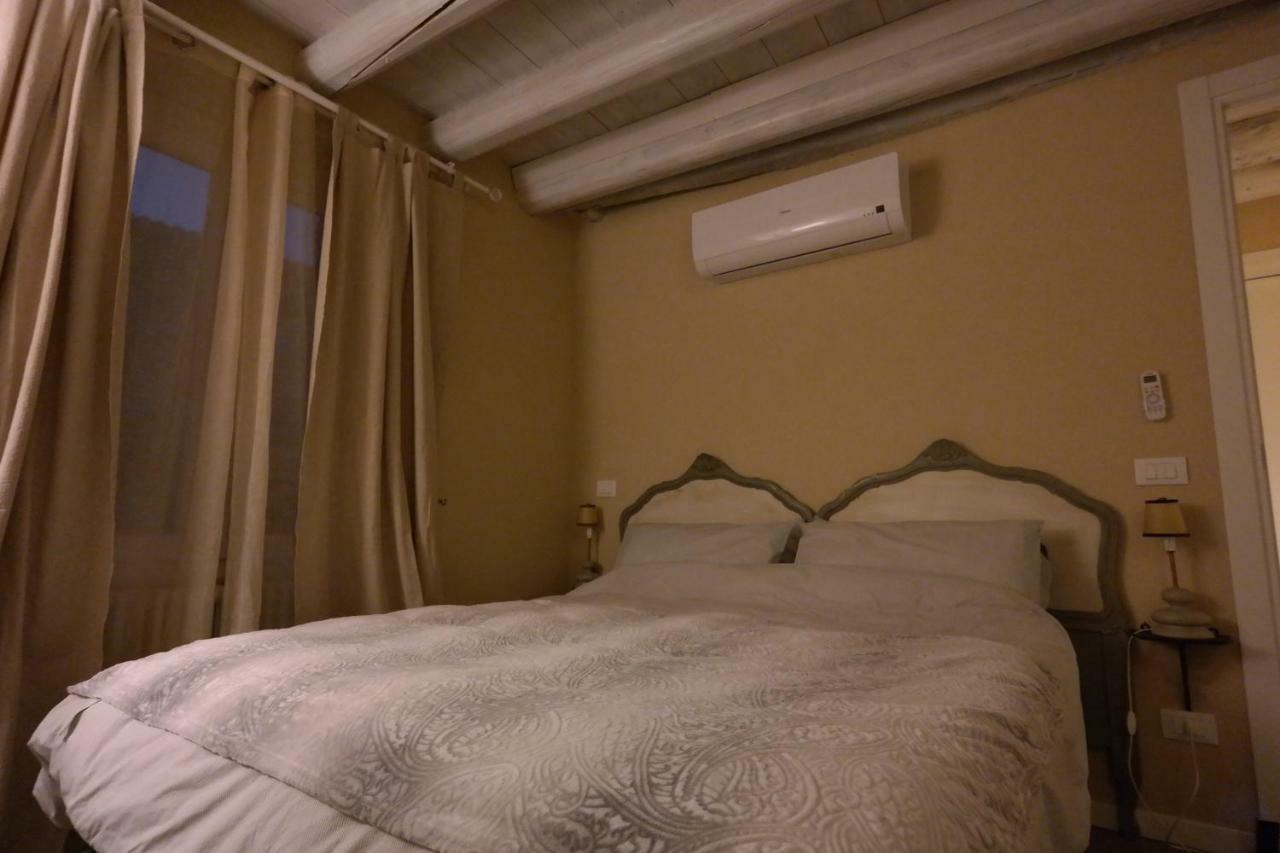 Romantic And Cozy Flat Verona Ngoại thất bức ảnh
